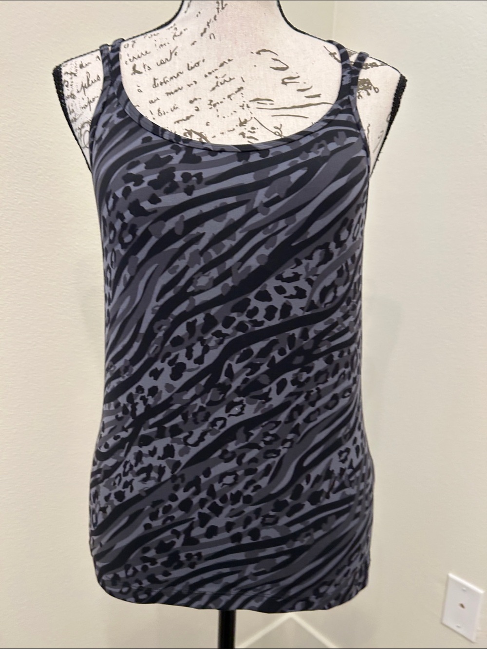 Pink Victoria’s Secret Animal-Print Scoop Neck Tank Top in Gray and Black